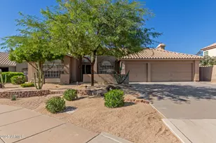 810 N Los Altos Dr, Chandler, AZ 85224 - Photo 2
