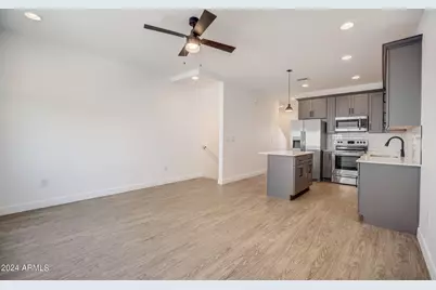 3725 E Earll Drive #2, Phoenix, AZ 85018 - Photo 4