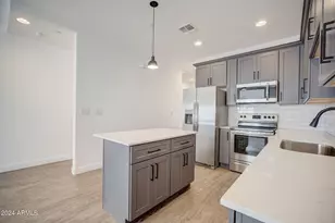 3725 E Earll Dr, Phoenix, AZ 85018 - Photo 6