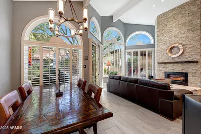 11437 N 40th Place, Phoenix, AZ 85028 - Photo 10