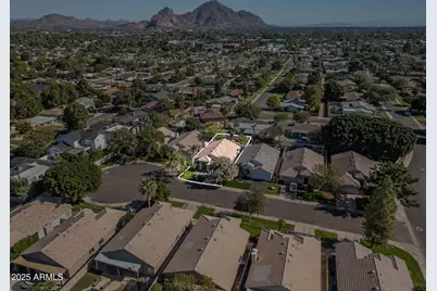 4341 N 32nd Way, Phoenix, AZ 85018 - Photo 34