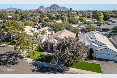 4341 N 32nd Way, Phoenix, AZ 85018 - Photo 32