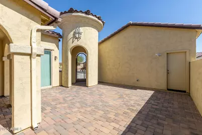 17996 W Redwood Lane, Goodyear, AZ 85338 - Photo 12