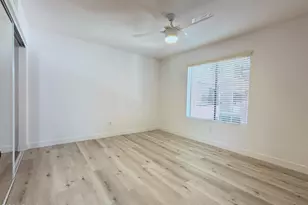 4704 E Paradise Village Pkwy, Phoenix, AZ 85032 - Photo 10