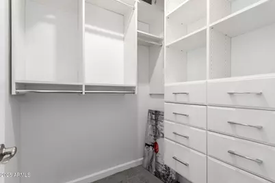 1927 W Plum Road, Phoenix, AZ 85085 - Photo 8