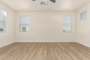 133 W Latona Rd, Phoenix, AZ 85041 - Photo 16