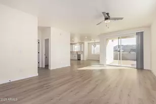 133 W Latona Rd, Phoenix, AZ 85041 - Photo 8