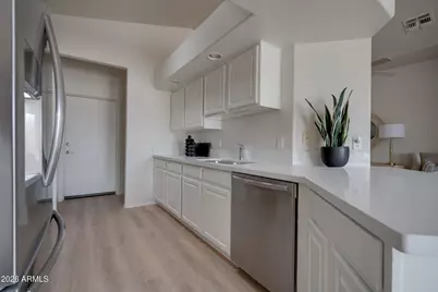 320 S 70th Street #8, Mesa, AZ 85208 - Photo 4