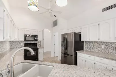 10605 E Hercules Drive, Sun Lakes, AZ 85248 - Photo 10