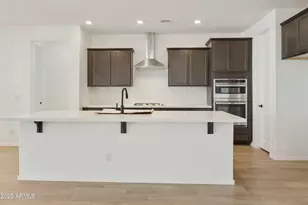 19028 W Rose Ln, Waddell, AZ 85355 - Photo 10