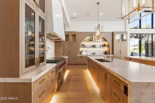 6733 E Exeter Blvd, Scottsdale, AZ 85251 - Photo 14