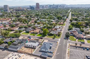 346 W Edgemont Ave, Phoenix, AZ 85003 - Photo 2