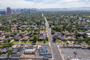346 W Edgemont Ave, Phoenix, AZ 85003 - Photo 28
