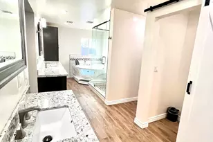 3704 N Kachina Ln, Scottsdale, AZ 85251 - Photo 10