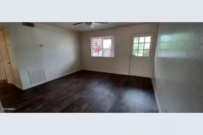 2537 W Georgia Avenue #24, Phoenix, AZ 85017 - Photo 6