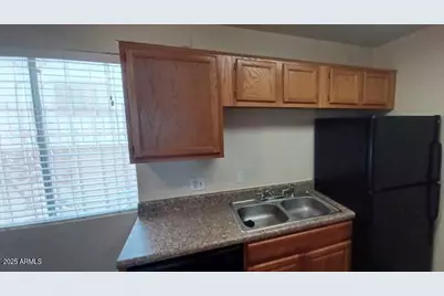 2537 W Georgia Avenue #24, Phoenix, AZ 85017 - Photo 10