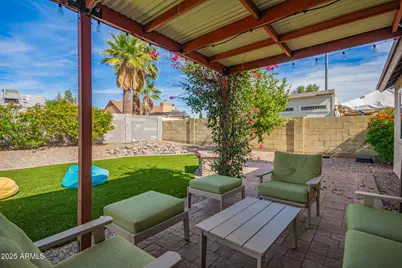 1118 E Wickieup Lane, Phoenix, AZ 85024 - Photo 22