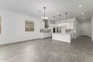 11662 W Luxton Ln, Avondale, AZ 85323 - Photo 8