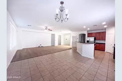 1812 E Beautiful Lane, Phoenix, AZ 85042 - Photo 8