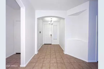1812 E Beautiful Lane, Phoenix, AZ 85042 - Photo 6