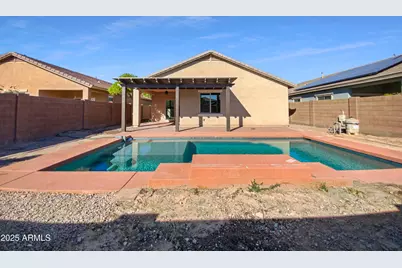 42549 W Monteverde Drive, Maricopa, AZ 85138 - Photo 16