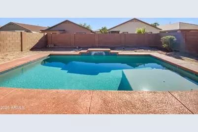 42549 W Monteverde Drive, Maricopa, AZ 85138 - Photo 6
