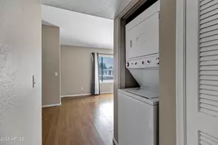 1402 E Guadalupe Rd, Tempe, AZ 85283 - Photo 20