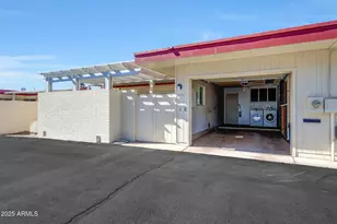 10020 W Royal Oak Rd, Sun City, AZ 85351 - Photo 40