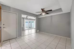 10020 W Royal Oak Rd, Sun City, AZ 85351 - Photo 18