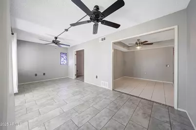 10020 W Royal Oak Road #E, Sun City, AZ 85351 - Photo 22