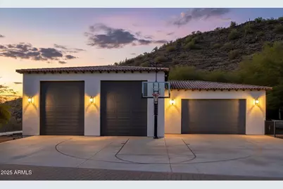 23380 N 61st Drive, Glendale, AZ 85310 - Photo 40