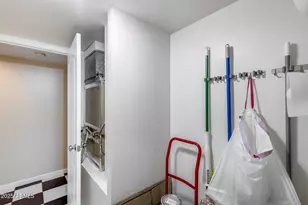 7820 E Camelback Rd, Scottsdale, AZ 85251 - Photo 40