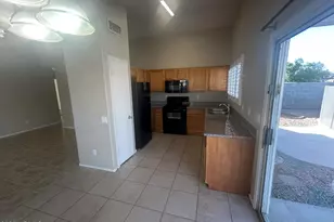 10460 W Reade Ave, Glendale, AZ 85307 - Photo 4