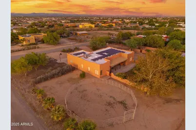 25645 W Blue Sky Drive, Wittmann, AZ 85361 - Photo 4