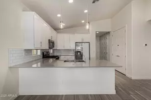 9626 E Tesla Ave, Mesa, AZ 85212 - Photo 4