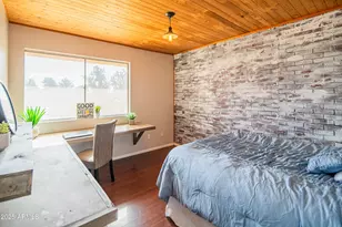 3203 W Royal Palm Rd, Phoenix, AZ 85051 - Photo 20