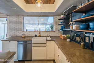 3203 W Royal Palm Rd, Phoenix, AZ 85051 - Photo 4