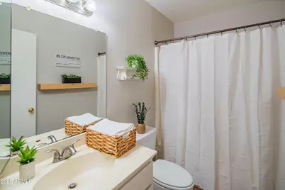 3203 W Royal Palm Road, Phoenix, AZ 85051 - Photo 22