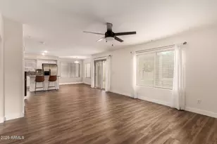 28617 N 21st Ln, Phoenix, AZ 85085 - Photo 14