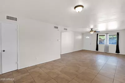 7221 W Virginia Avenue, Phoenix, AZ 85035 - Photo 16