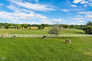 10647 E Swinging Bridge Ln, Cornville, AZ 86325 - Photo 16