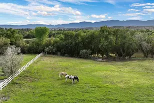 10647 E Swinging Bridge Ln, Cornville, AZ 86325 - Photo 34