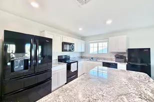 8208 W Sands Rd, Glendale, AZ 85303 - Photo 8