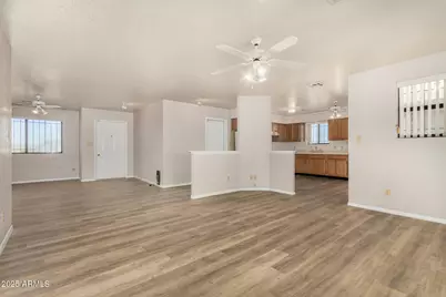 15762 S Overfield Road, Arizona City, AZ 85123 - Photo 8