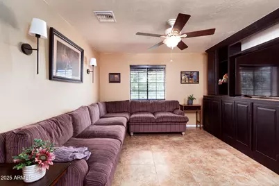 712 W Treasure Road, Pearce, AZ 85625 - Photo 12