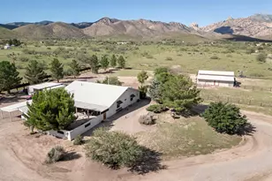 712 W Treasure Rd, Pearce, AZ 85625 - Photo 1