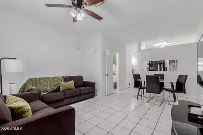 3401 W Morrow Drive #5, Phoenix, AZ 85027 - Photo 2