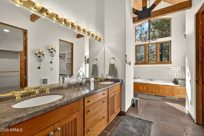 4020 Hidden Hollow Road, Flagstaff, AZ 86001 - Photo 16