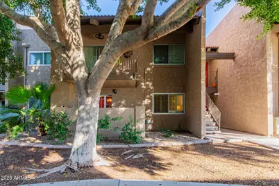 5525 E Thomas Road #E3, Phoenix, AZ 85018 - Photo 1