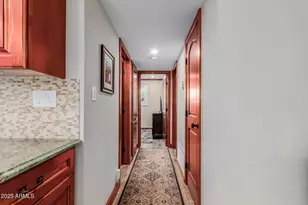 5525 E Thomas Rd, Phoenix, AZ 85018 - Photo 14